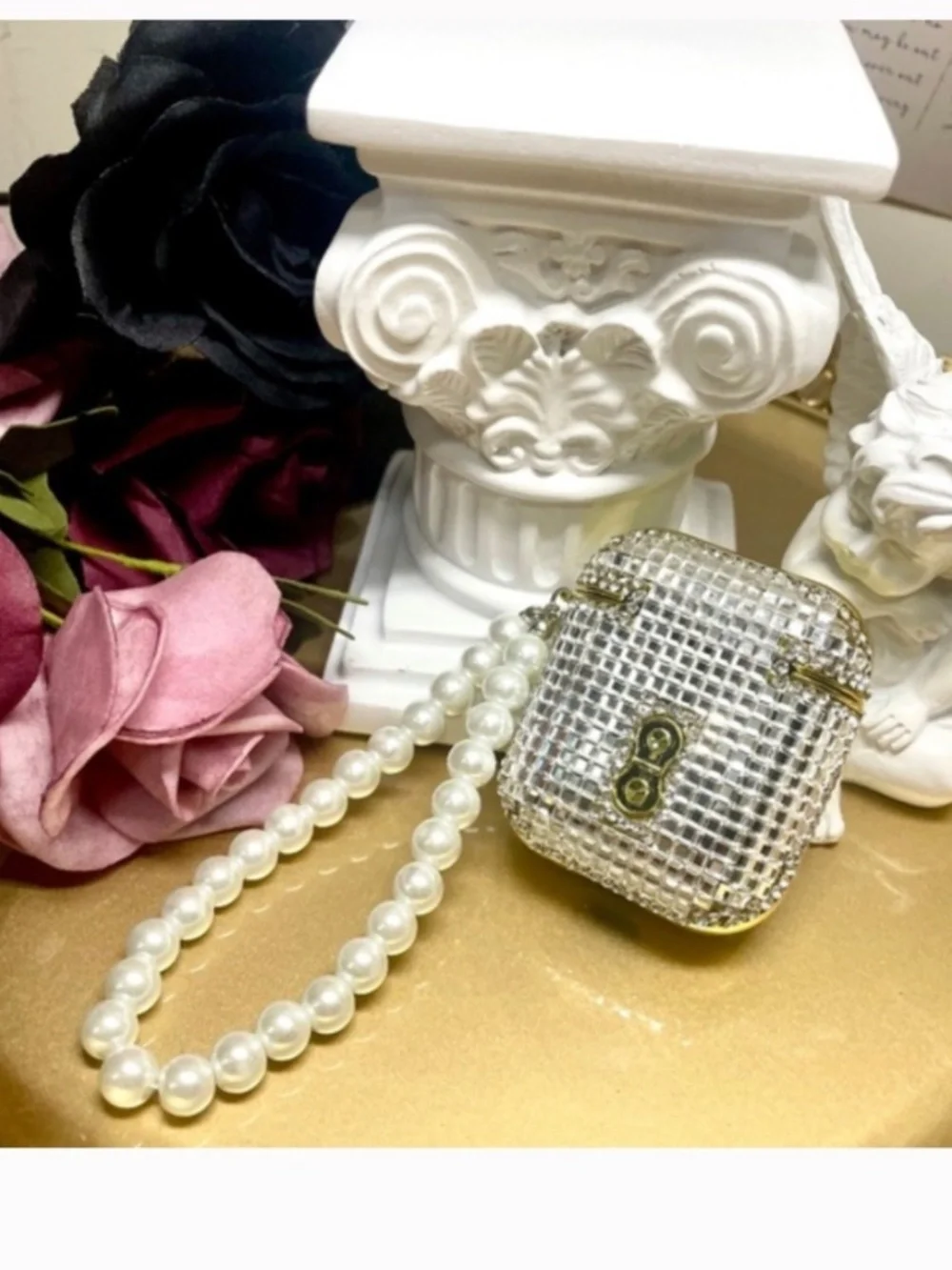 3 items.AirPods 1/2 luxury Rhinestone bling case with pearl chain